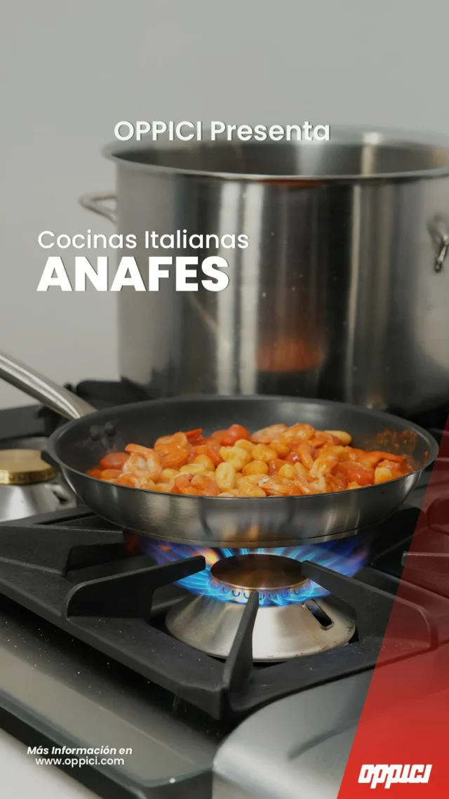 🔥 Potencia italiana al servicio de tu cocina profesional.

Los Anafes y cocinas Italianos de Oppici combinan diseño europeo, alto rendimiento y control total del fuego para que cada preparación sea impecable desde el primer toque.

🇮🇹 Fabricadas en Italia, pensadas para el ritmo exigente de la gastronomía.

🔥 Llamas precisas y potentes, materiales robustos y una distribución térmica que responde como un verdadero aliado en la cocina.

🧑‍🍳 Porque detrás de cada plato perfecto, hay herramientas que no fallan.

Oppici: donde la técnica y la pasión se encuentran.

Más información en www.oppici.com

#Oppici #CocinasProfesionales #AnafesItalianos #GastronomíaDeAltoNivel #CocinaConPrecisión #EquipamientoGastronómico #CalidadOppici